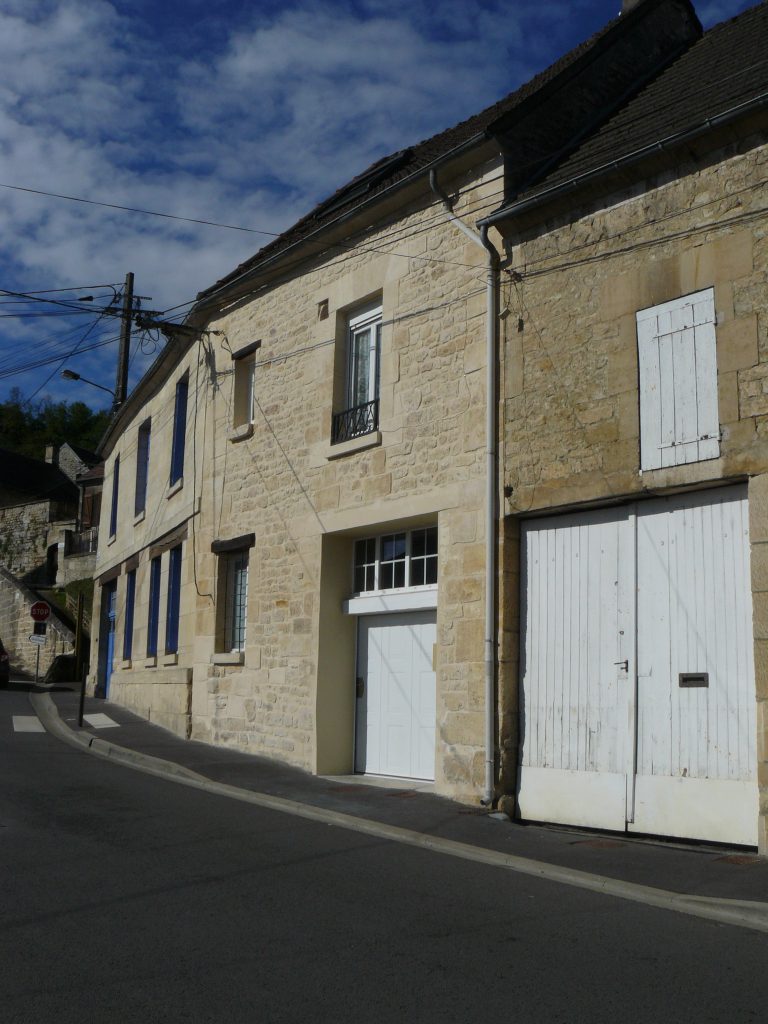 Ravalement façade en pierre Cramoisy Cofapi